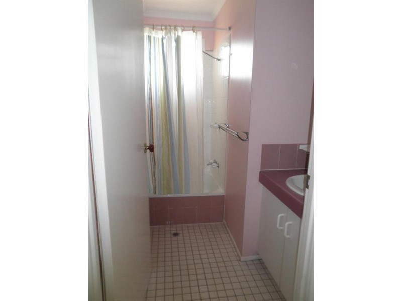 26/3 Eshelby Drive, Cannonvale QLD 4802