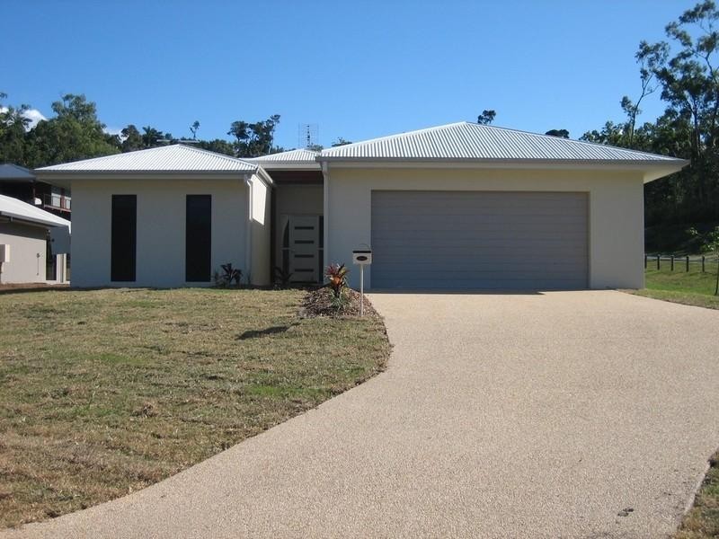 28 Parker Road, Cannonvale QLD 4802