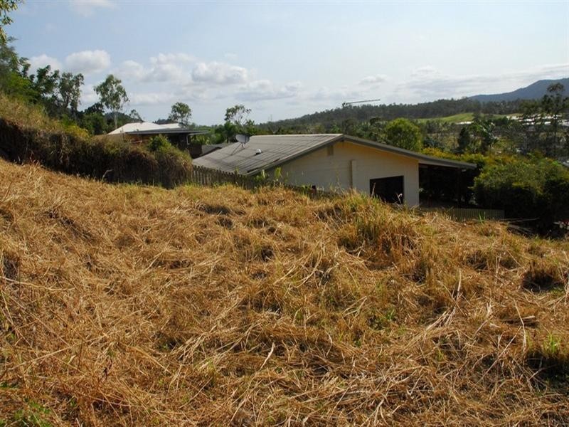 19 South Molle Boulevard, Cannonvale QLD 4802