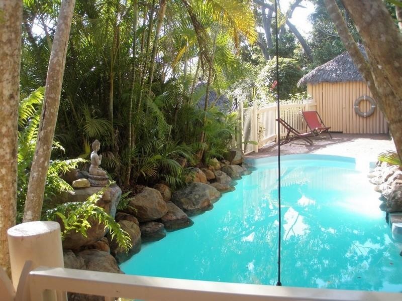 43 Namanula Drive, Flametree QLD 4802
