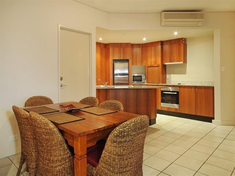 8/406 Shute Harbour Road, Airlie Beach QLD 4802