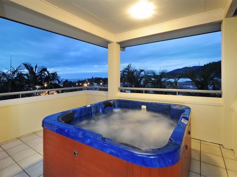 8/406 Shute Harbour Road, Airlie Beach QLD 4802