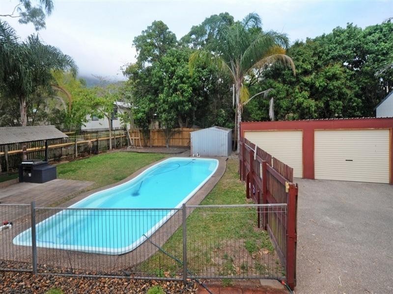 6 Picaninni Close, Cannonvale QLD 4802