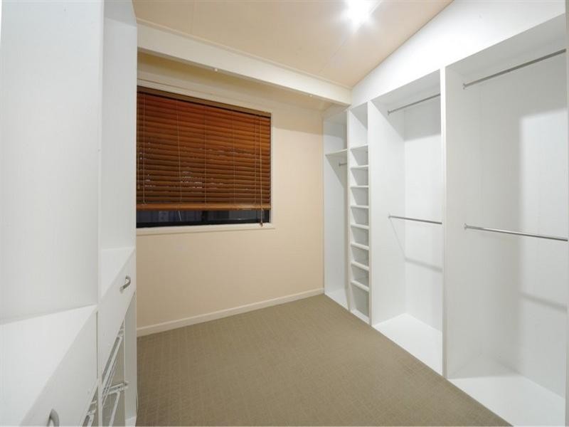33 Tropic Road, Cannonvale QLD 4802