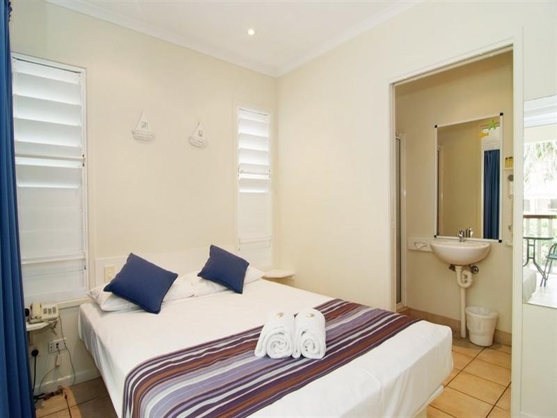 20 & 20a/2 Erromango Drive, Jubilee Pocket QLD 4802