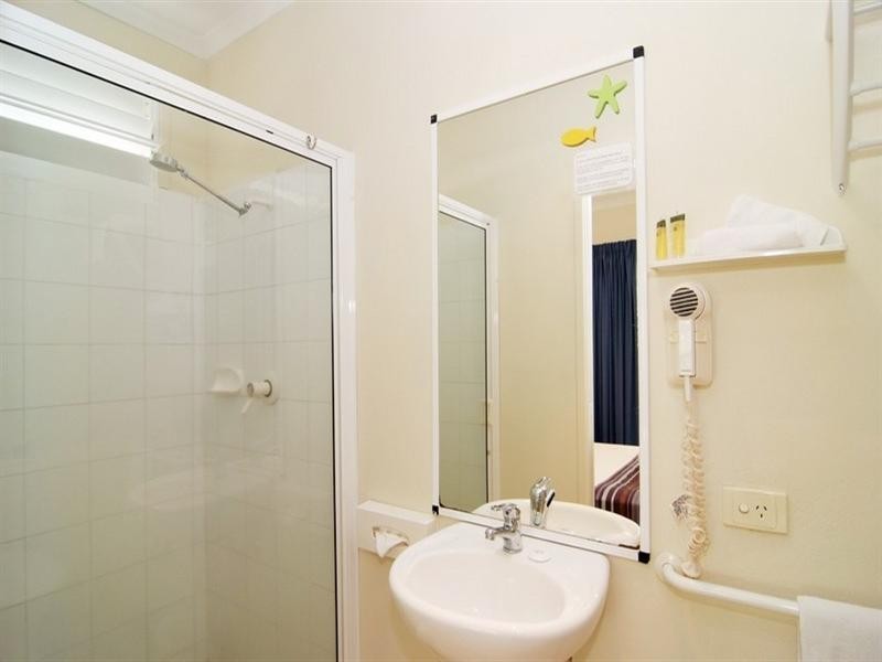 20 & 20a/2 Erromango Drive, Jubilee Pocket QLD 4802