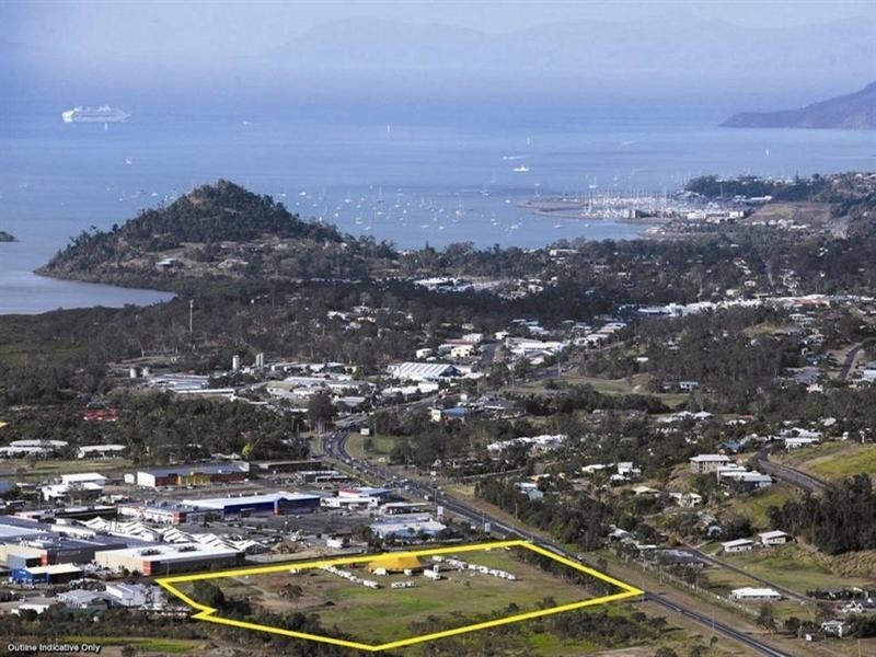 25 Galbraith Park Drive, Cannonvale QLD 4802