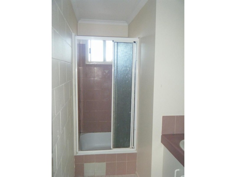 13/3 Eshelby Drive, Cannonvale QLD 4802