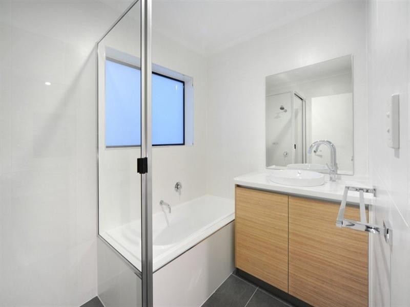 59 Parker Road, Cannonvale QLD 4802