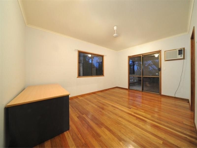 3 Banksia Court, Cannonvale QLD 4802