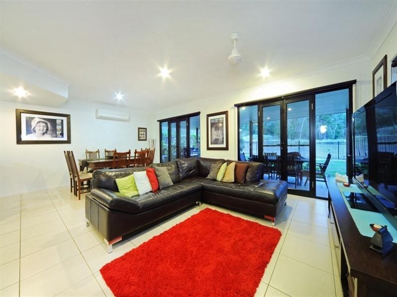 92 Abell Road, Cannonvale QLD 4802