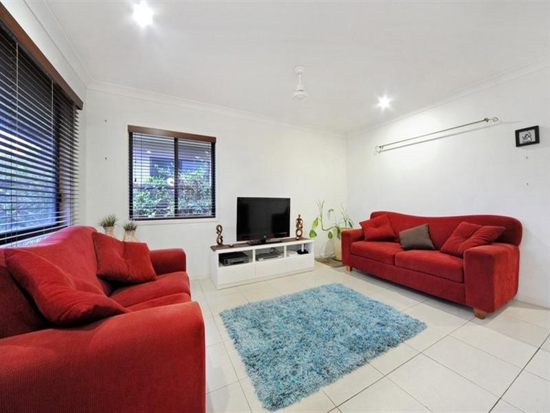 92 Abell Road, Cannonvale QLD 4802