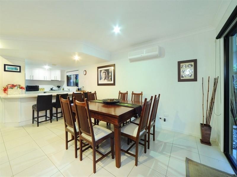 92 Abell Road, Cannonvale QLD 4802