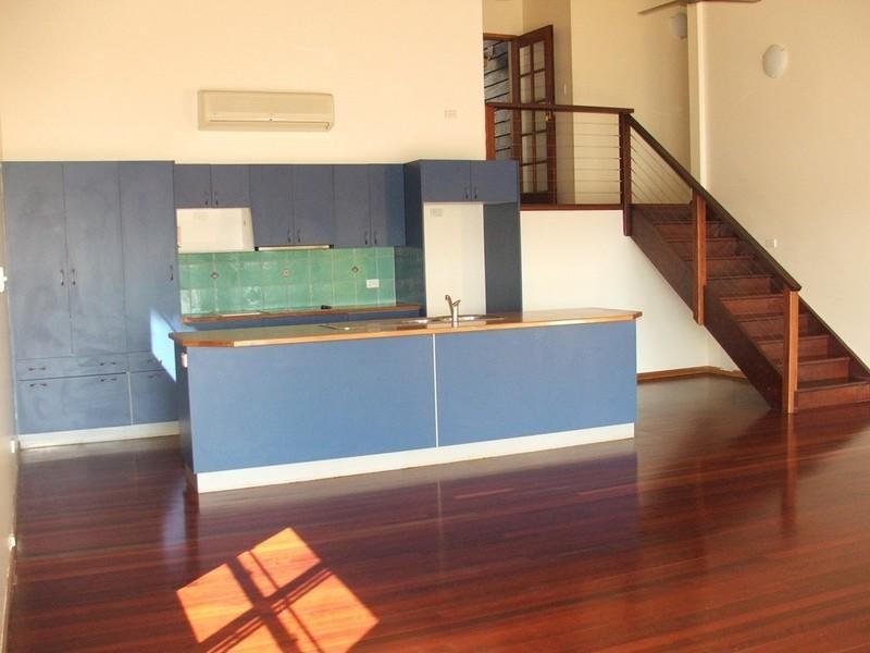 5 Warrain Street, Shute Harbour QLD 4802