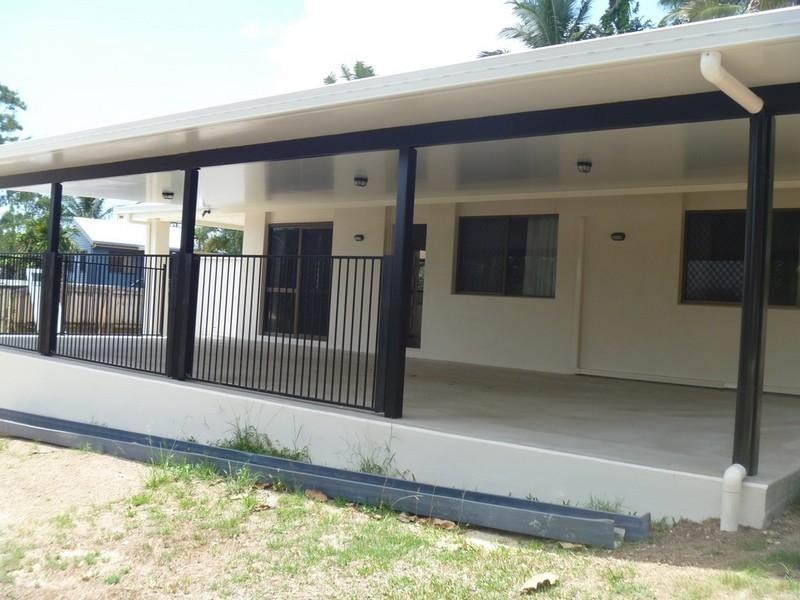 7 Adina Street, Cannonvale QLD 4802