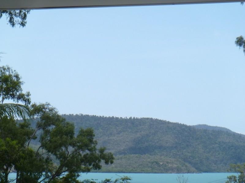 7 Adina Street, Cannonvale QLD 4802