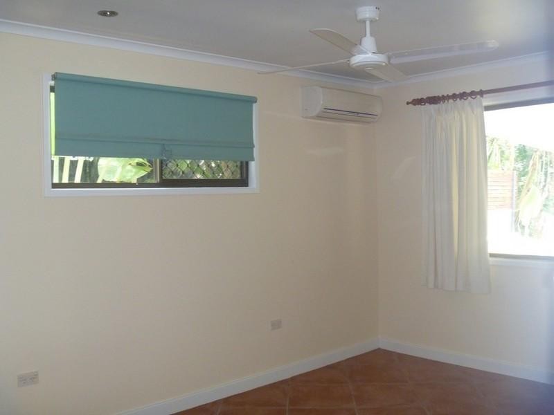 7 Adina Street, Cannonvale QLD 4802