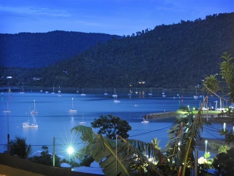 30 Airlie Crescent, Airlie Beach QLD 4802