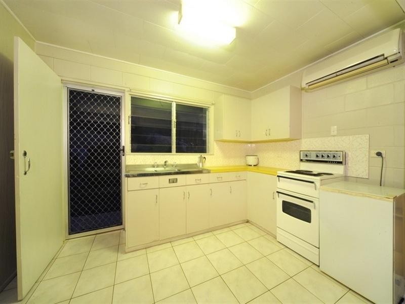 30 Airlie Crescent, Airlie Beach QLD 4802