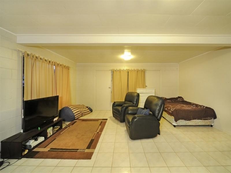 30 Airlie Crescent, Airlie Beach QLD 4802