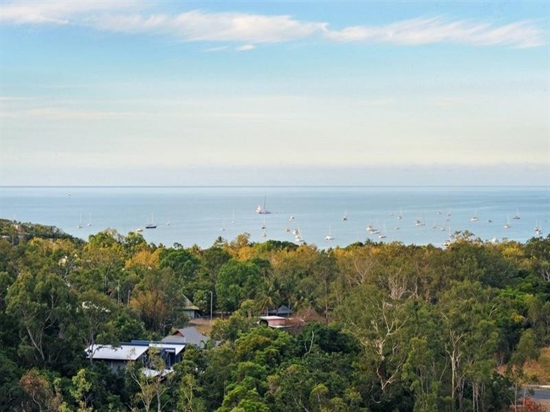 28/18 Raintree Place, Airlie Beach QLD 4802