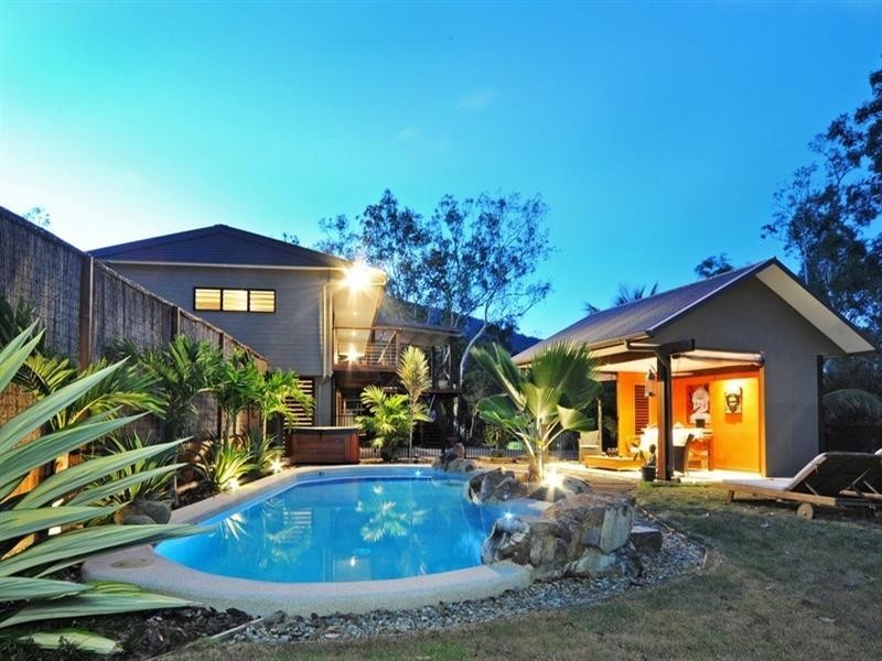 462 Sugarloaf Road, Riordanvale QLD 4800