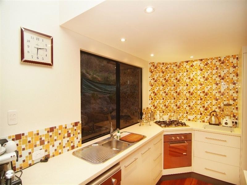 38 Eshelby Drive, Cannonvale QLD 4802