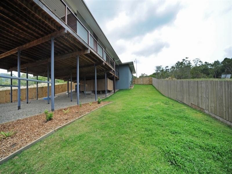 5 Scenic Ridge Drive, Cannonvale QLD 4802