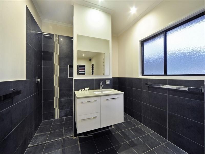 5 Scenic Ridge Drive, Cannonvale QLD 4802