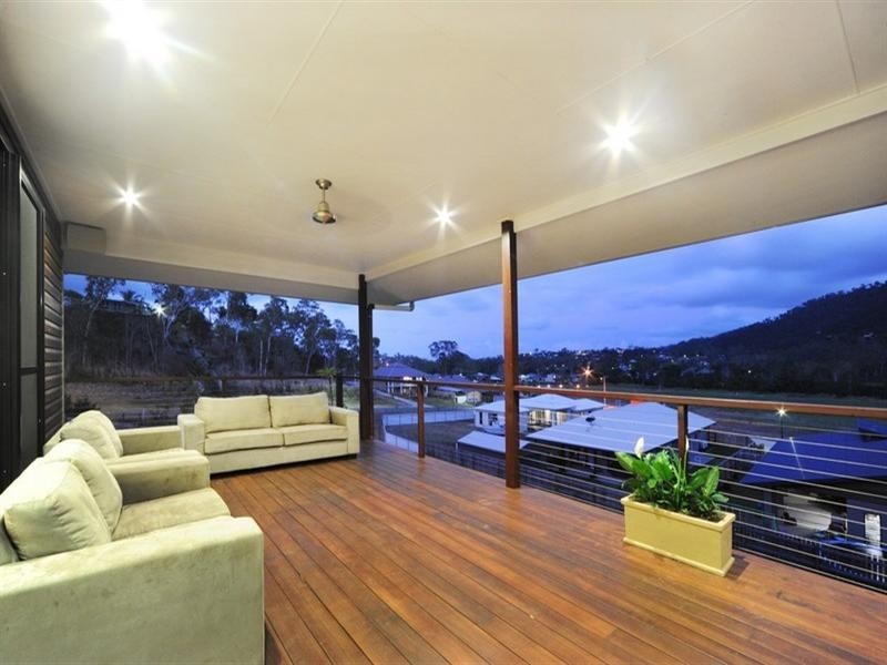 5 Scenic Ridge Drive, Cannonvale QLD 4802