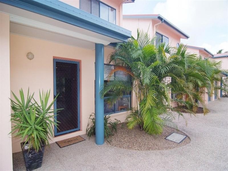 4/12 Erromango Drive, Jubilee Pocket QLD 4802