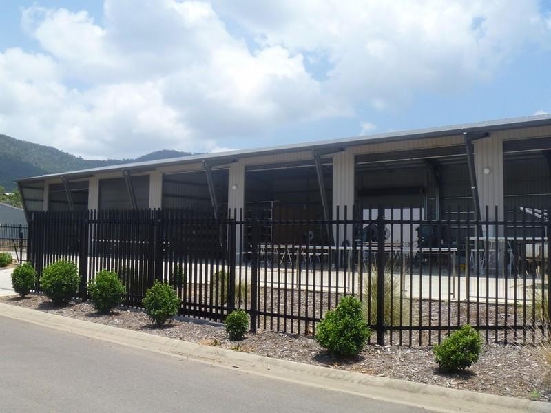 3/11 Shute Harbour Road, Cannonvale QLD 4802