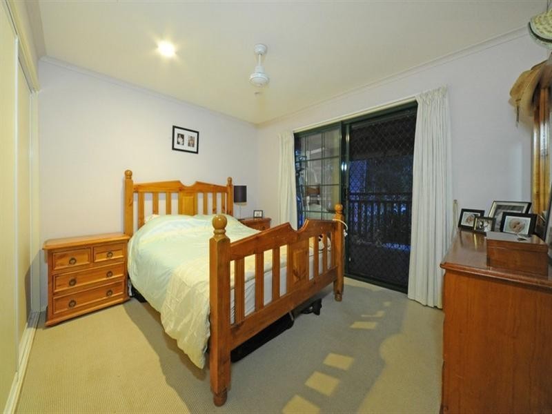 1 Sandpiper Crescent, Jubilee Pocket QLD 4802