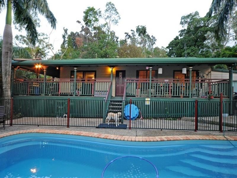 1 Sandpiper Crescent, Jubilee Pocket QLD 4802