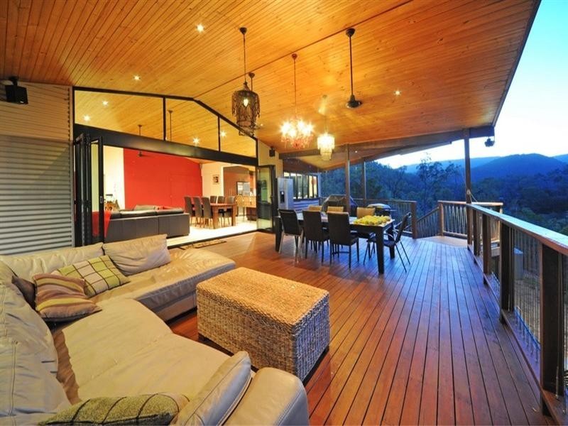 39 Parkland Drive, Cannonvale QLD 4802