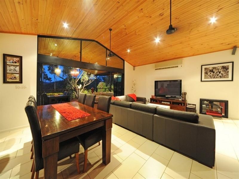 39 Parkland Drive, Cannonvale QLD 4802