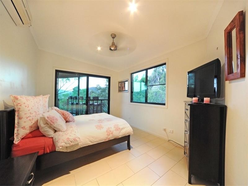 39 Parkland Drive, Cannonvale QLD 4802