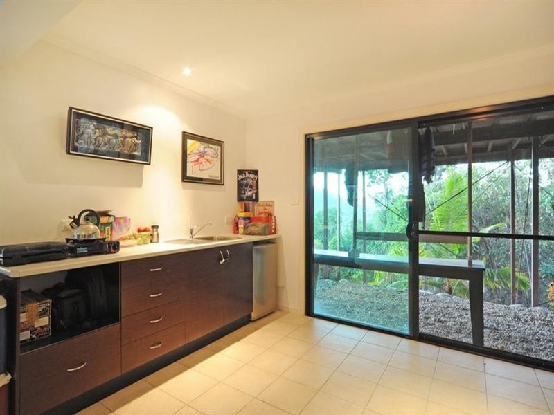 39 Parkland Drive, Cannonvale QLD 4802