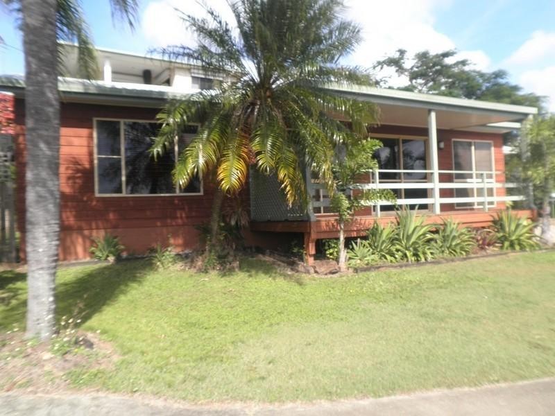 5 Katoota Court, Cannonvale QLD 4802