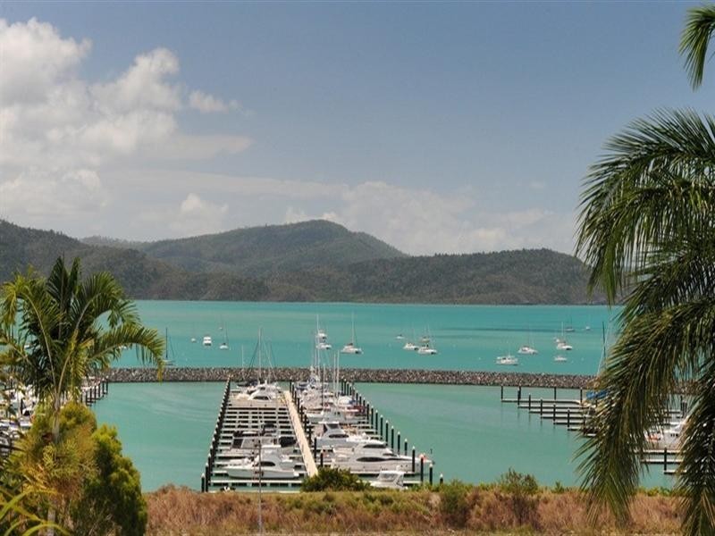 2 Airlie Crescent, Airlie Beach QLD 4802