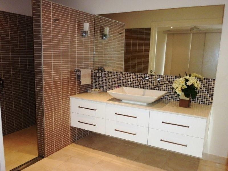 7 Summit Avenue, Airlie Beach QLD 4802