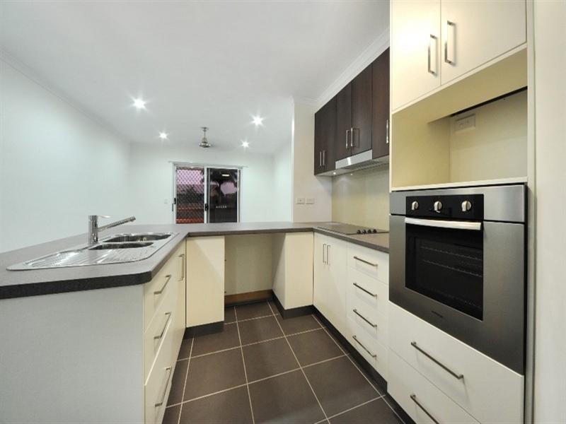 2/35 Lurline Drive, Proserpine QLD 4800