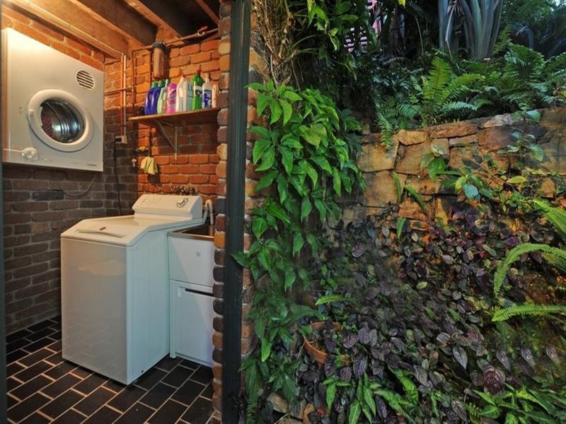 1 Stewart Drive, Cannonvale QLD 4802