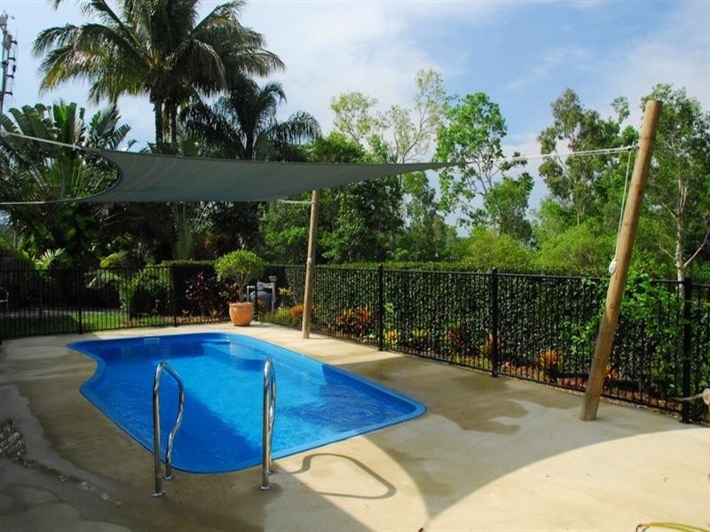 32 Tropic Road, Cannonvale QLD 4802
