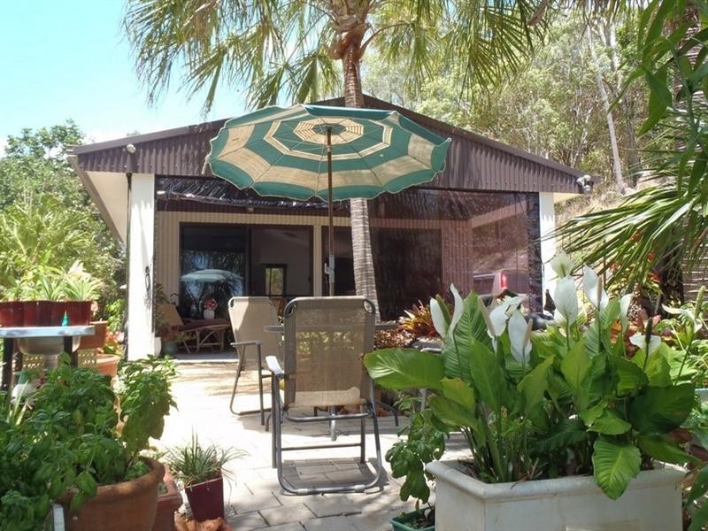 126 Parkland Drive, Cannonvale QLD 4802