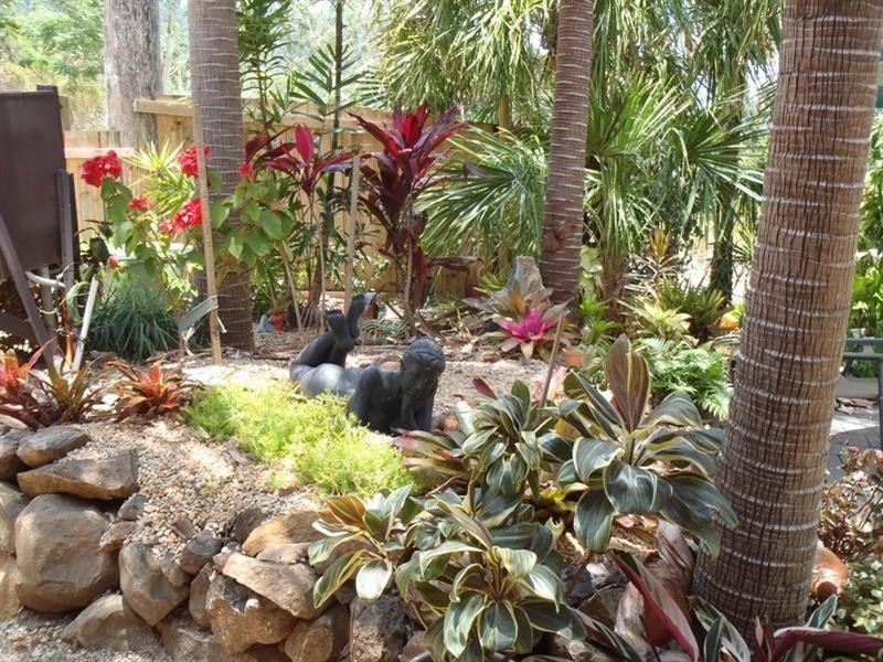 126 Parkland Drive, Cannonvale QLD 4802