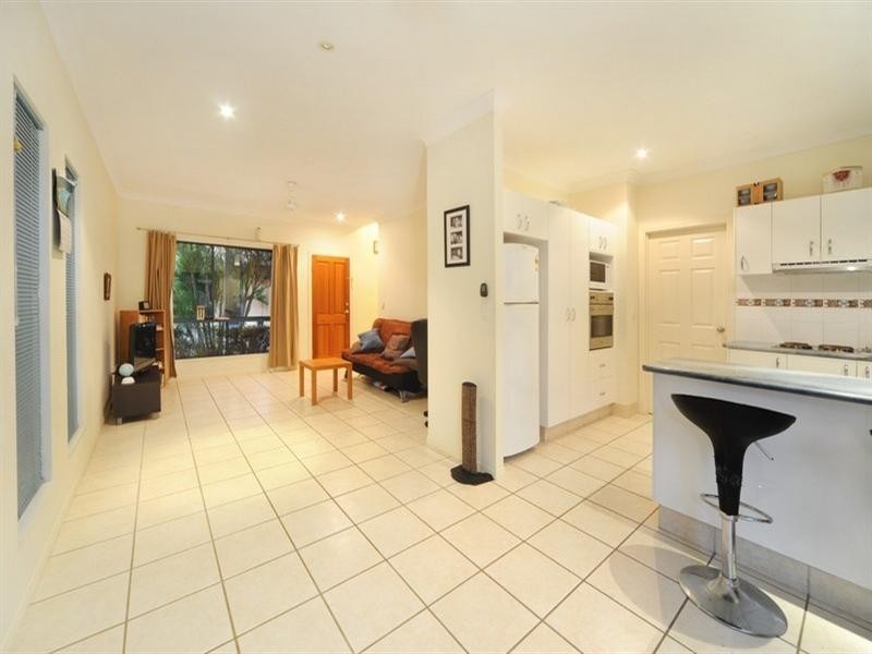 8/7 Erromango Drive, Jubilee Pocket QLD 4802