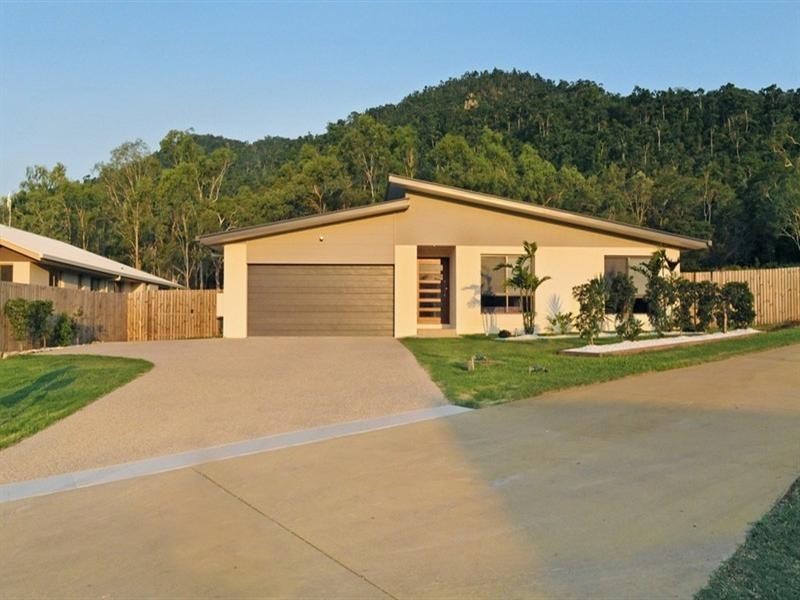 39 Endeavour Circuit, Cannonvale QLD 4802