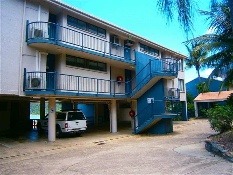 40/5 Golden Orchid Drive, Airlie Beach QLD 4802
