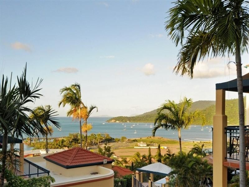 11/12 Golden Orchid Drive, Airlie Beach QLD 4802